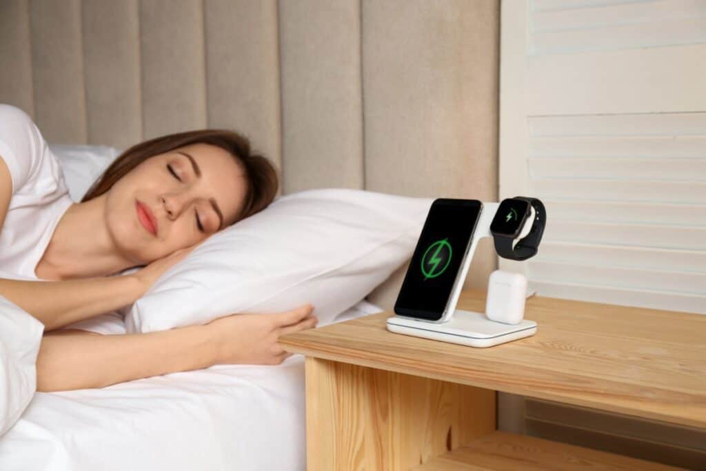 Should Wireless Chargers Be Unplugged When Not in Use?