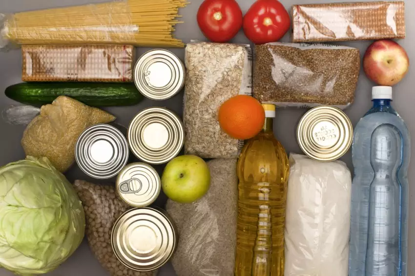 Emergency food and water storage recommendations for disaster preparedness