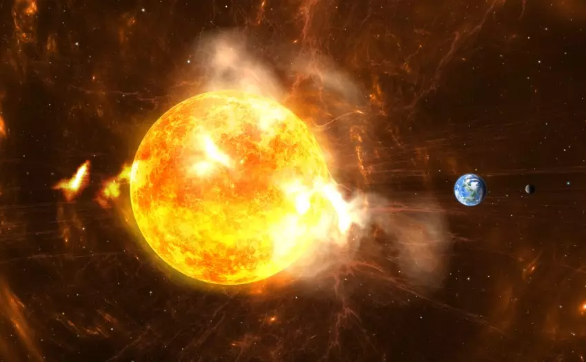 G5 Carrington geomagnetic solar storm explanation and effects